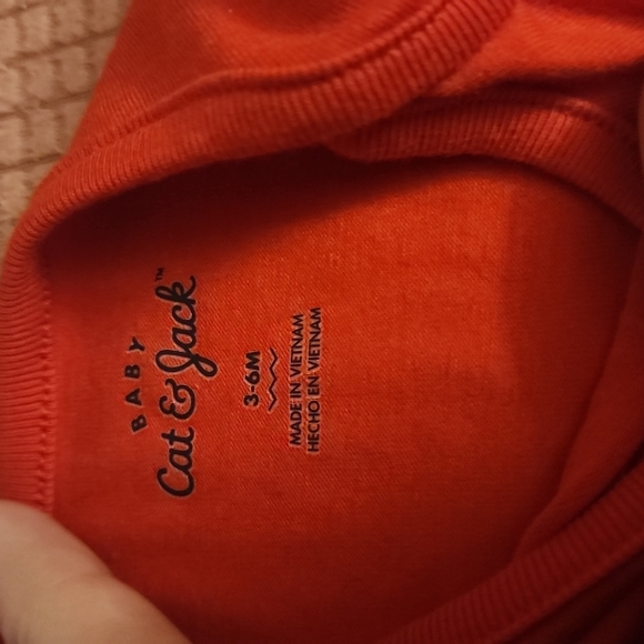 Red Onesies with Tutu. - Picture 4 of 6